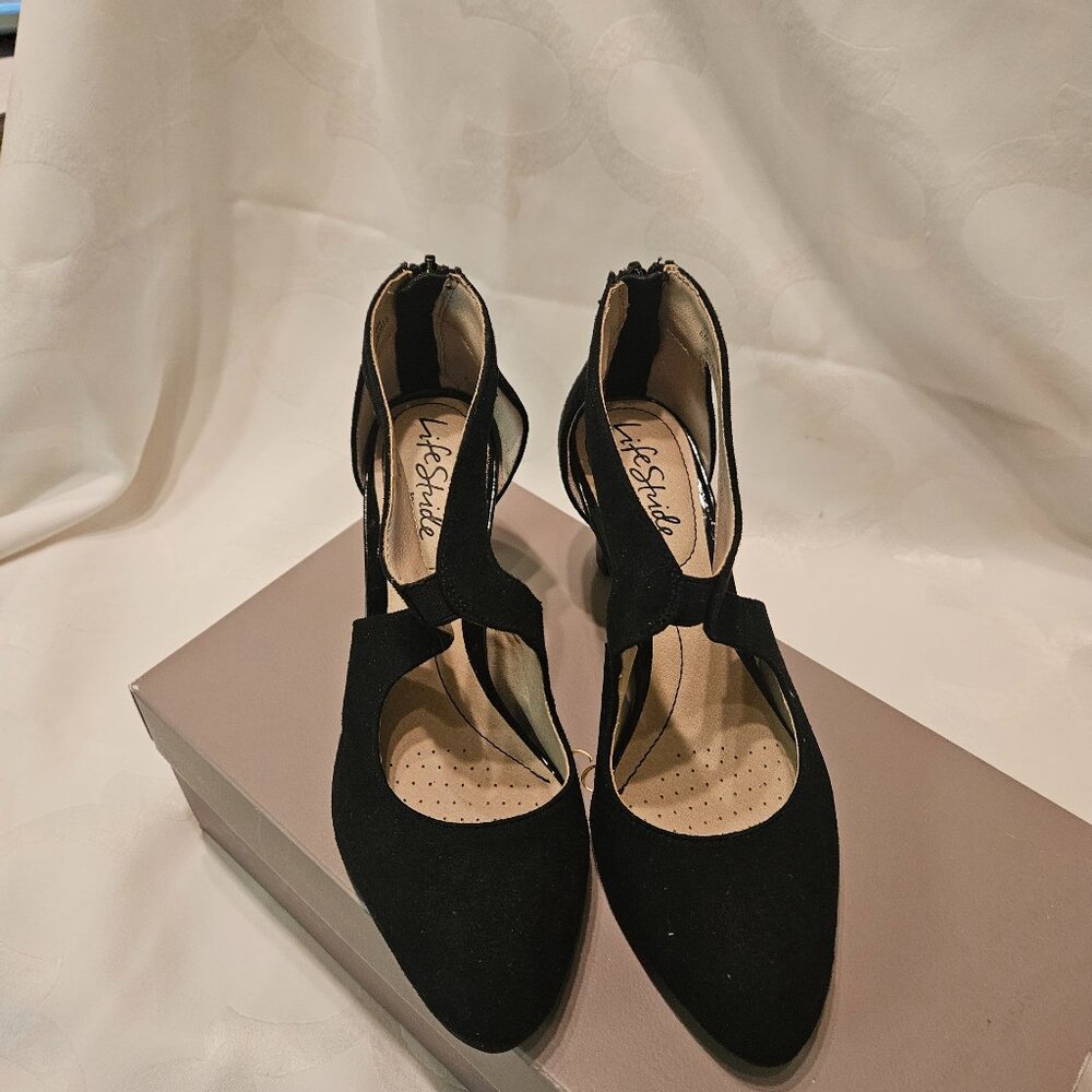 **Life Stride Women Black Giovanna 2 High Heel Pumps**